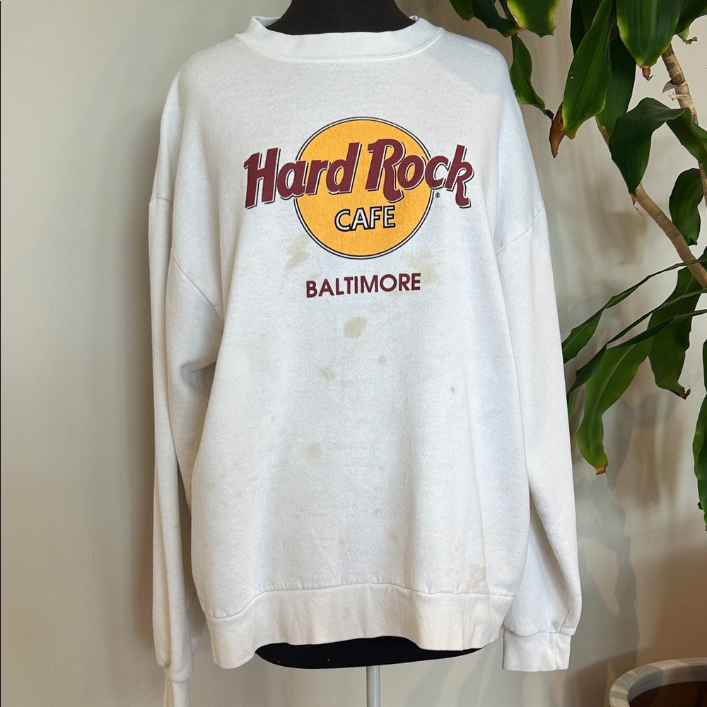 VTG Hard Rock Cafe Baltimore White Crewneck Sweater